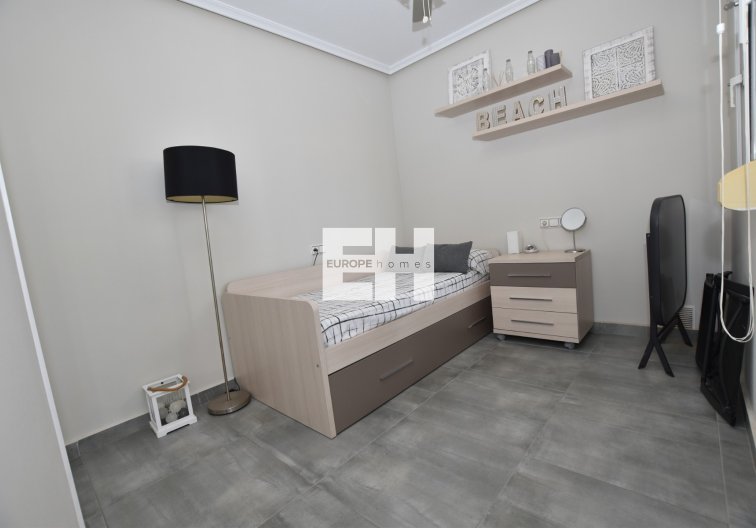 Revente - villa - Orihuela Costa - Costa Blanca