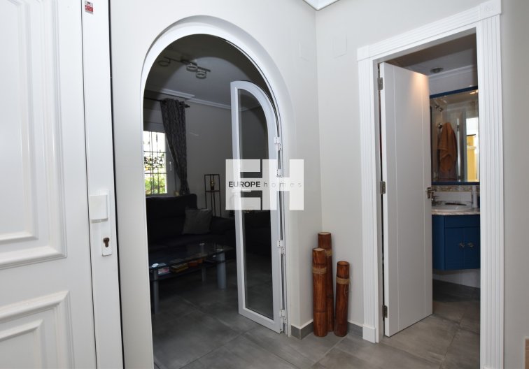 Revente - villa - Orihuela Costa - Costa Blanca