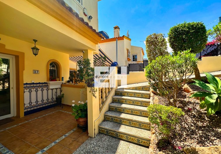 Revente - villa - Orihuela Costa - Costa Blanca