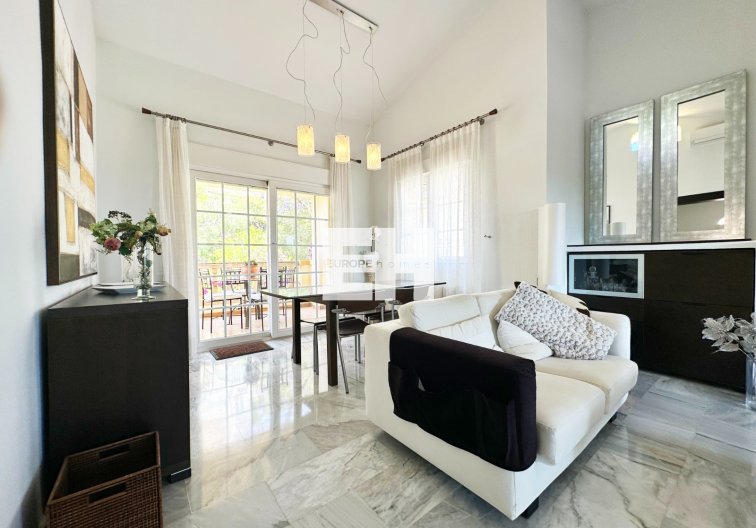 Revente - villa - Orihuela Costa - Costa Blanca
