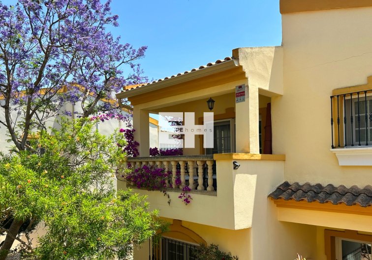 Revente - villa - Orihuela Costa - Costa Blanca