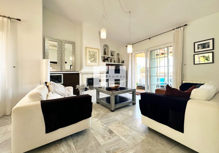 Revente - villa - Orihuela Costa - Costa Blanca