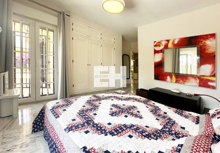 Revente - villa - Orihuela Costa - Costa Blanca