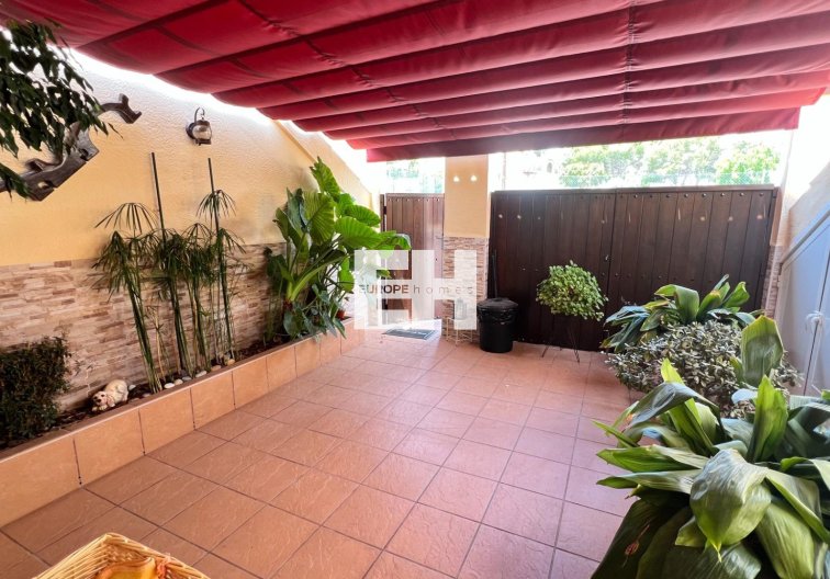 Segunda mano - town house - Torrevieja - Los Balcones - Los Altos Del Edén