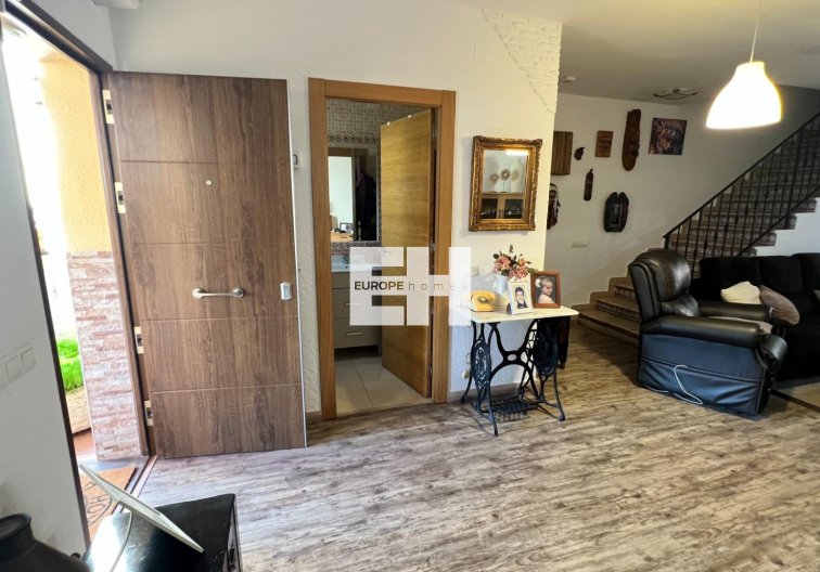 Segunda mano - town house - Torrevieja - Los Balcones - Los Altos Del Edén
