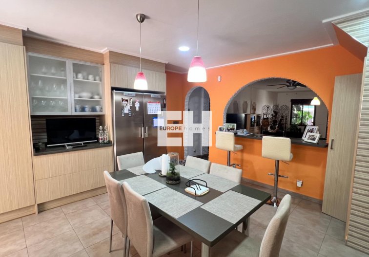 Segunda mano - town house - Torrevieja - Los Balcones - Los Altos Del Edén