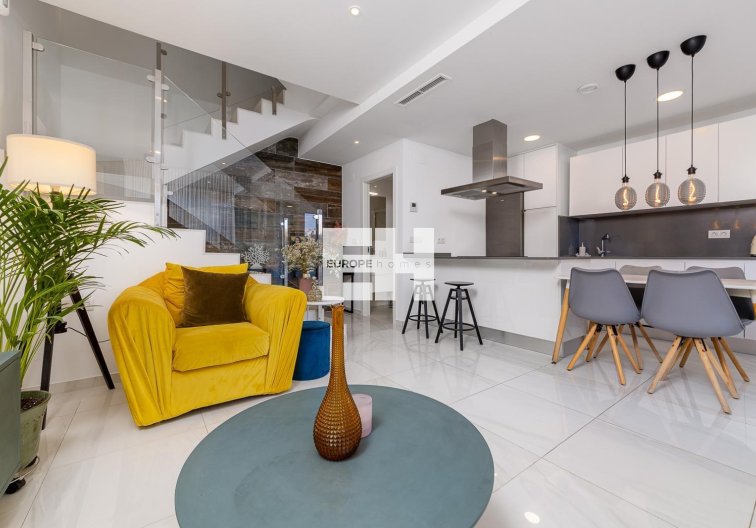 Segunda mano - town house - Villamartin - Orihuela Costa