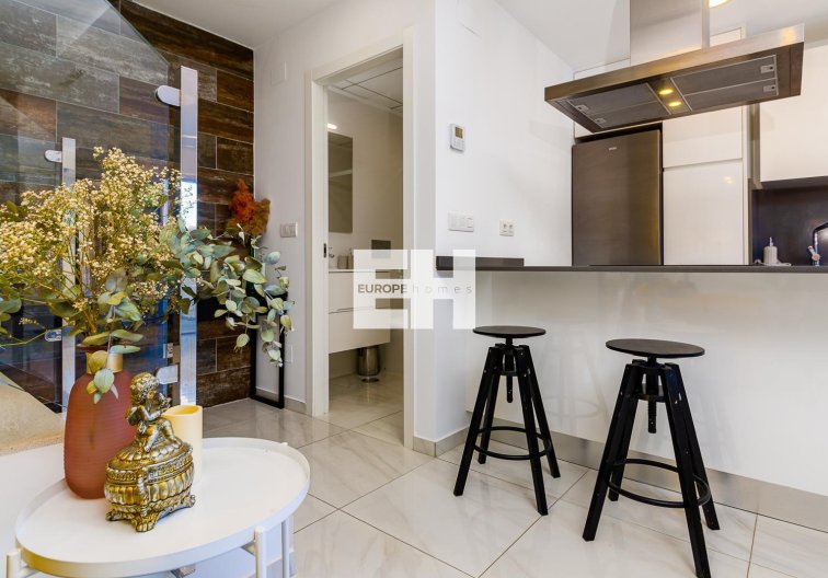 Segunda mano - town house - Villamartin - Orihuela Costa