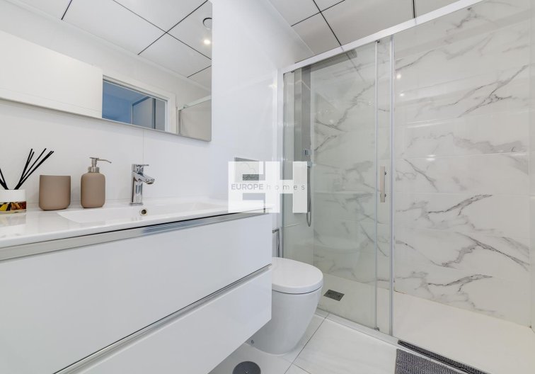 Segunda mano - town house - Villamartin - Orihuela Costa