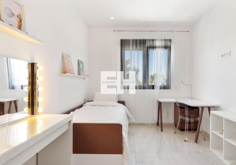 Segunda mano - town house - Villamartin - Orihuela Costa