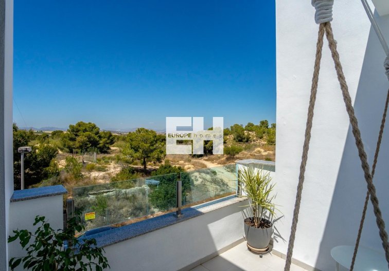 Segunda mano - town house - Villamartin - Orihuela Costa