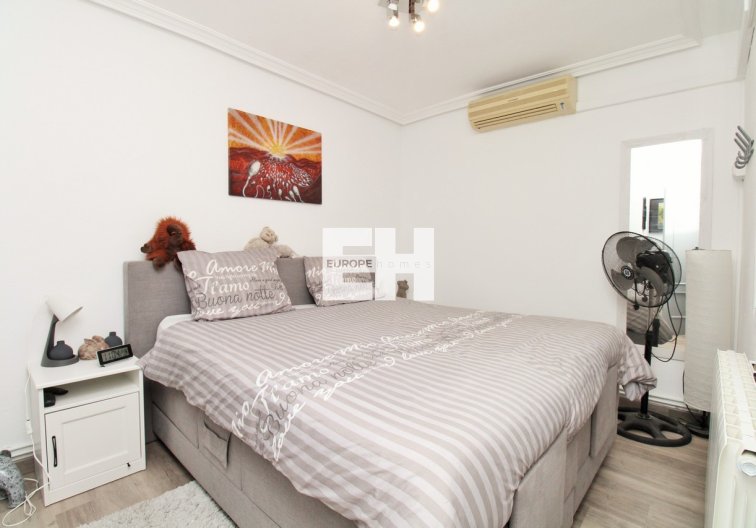 Segunda mano - town house - Villamartin - Costa Blanca