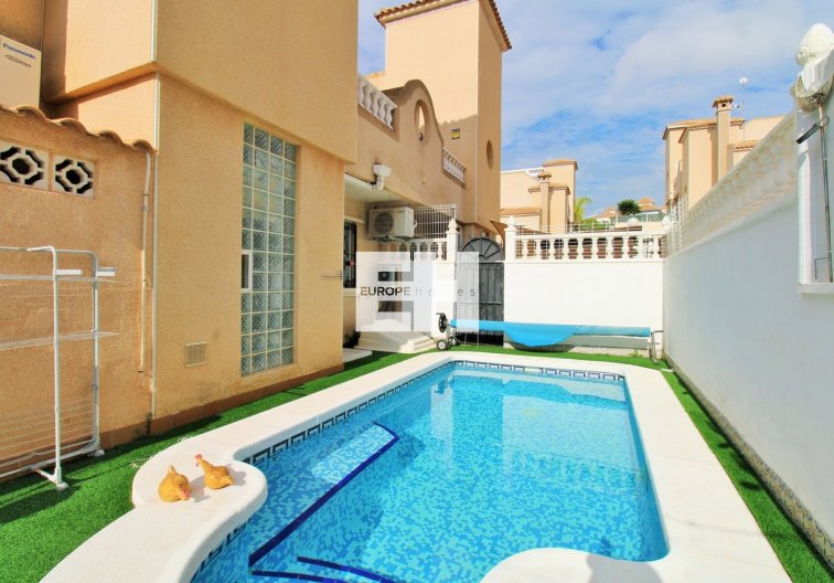 Segunda mano - town house - Villamartin - Costa Blanca