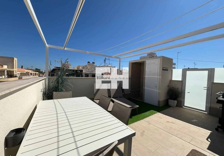 Segunda mano - Atico - Torrevieja - Las Piscinas Naturales