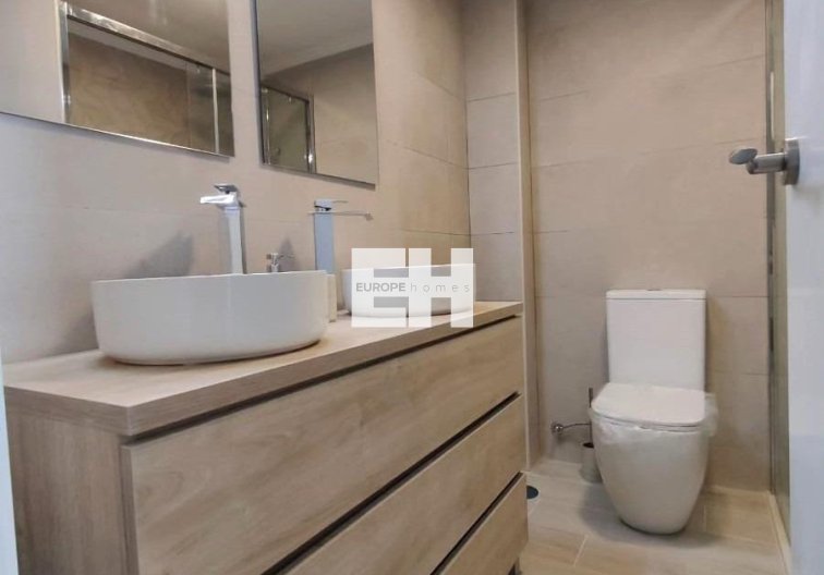 Segunda mano - town house - Torrevieja - Sector 25