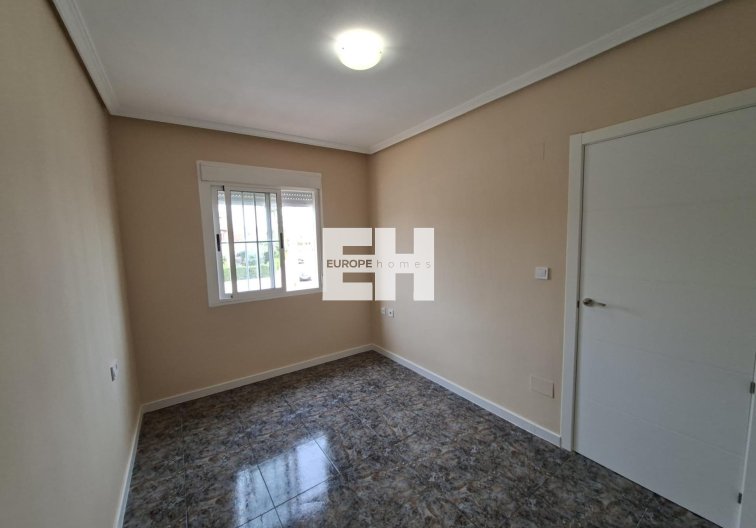 Segunda mano - Bungalow - Orihuela Costa - Punta Prima