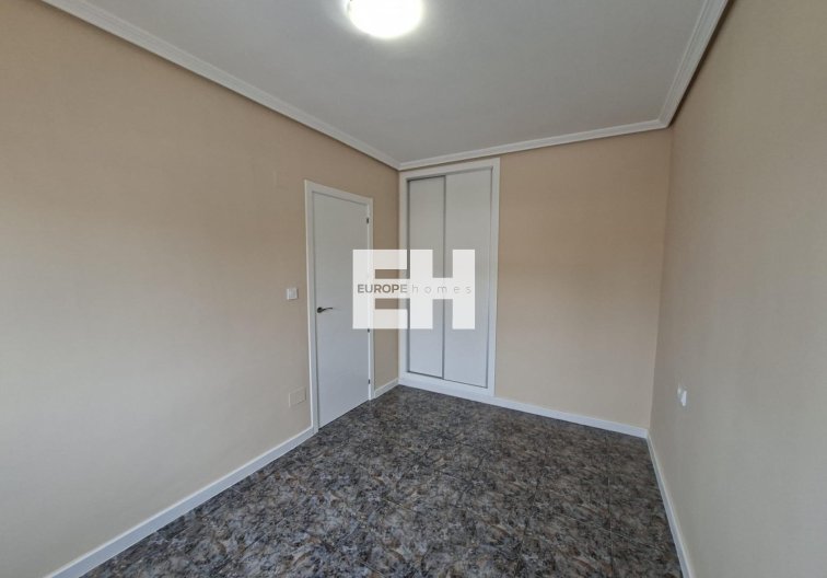 Segunda mano - Bungalow - Orihuela Costa - Punta Prima