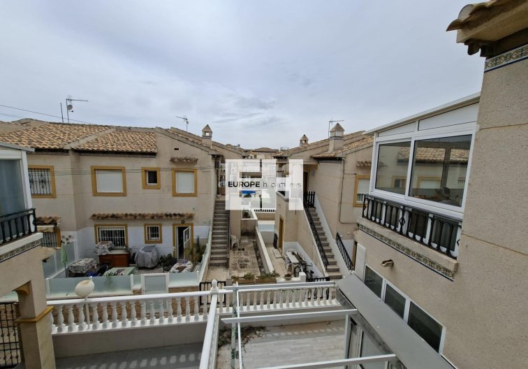 Segunda mano - Bungalow - Orihuela Costa - Punta Prima