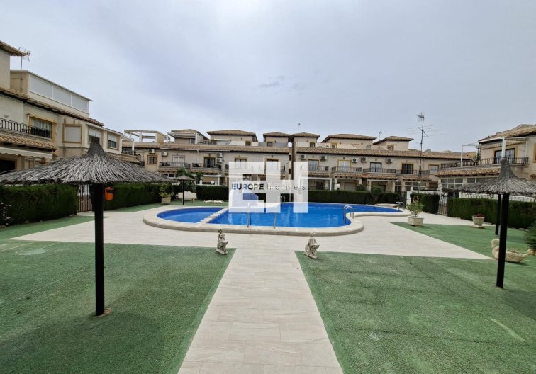 Segunda mano - Bungalow - Orihuela Costa - Punta Prima