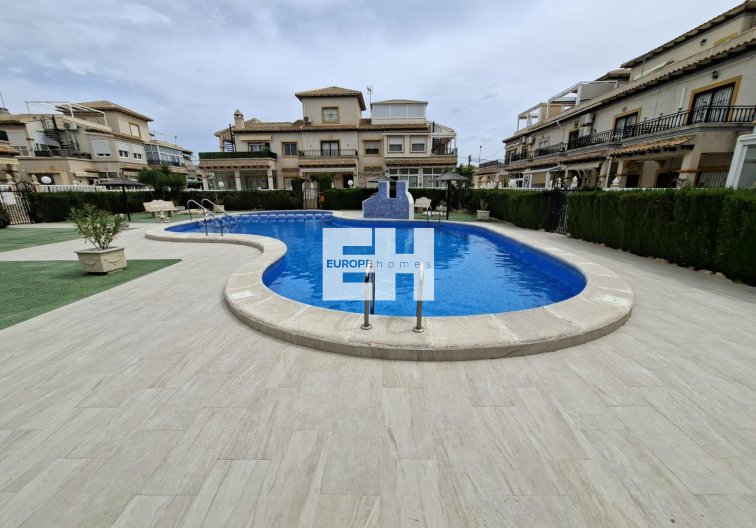 Segunda mano - Bungalow - Orihuela Costa - Punta Prima