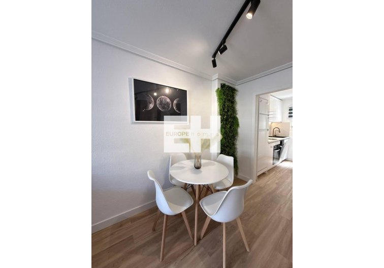 Segunda mano - Apartamento  - Torrevieja - Playa del Cura