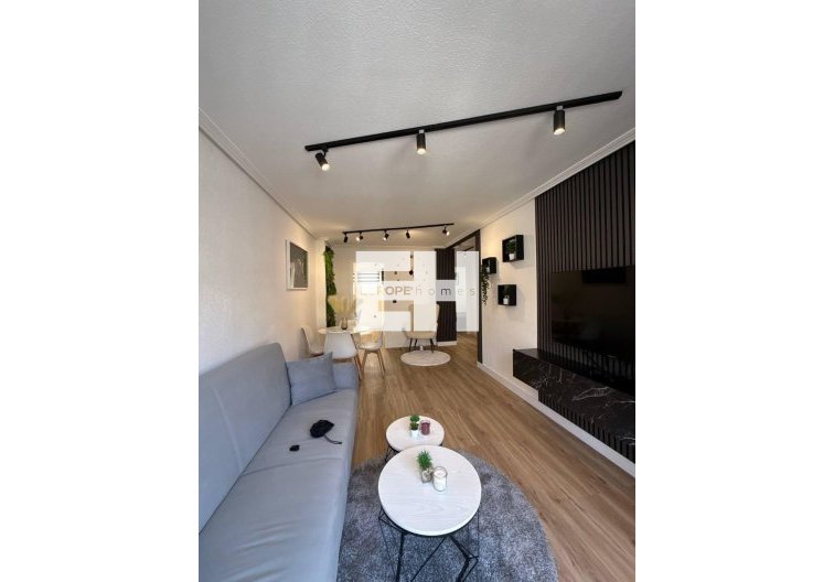 Segunda mano - Apartamento  - Torrevieja - Playa del Cura
