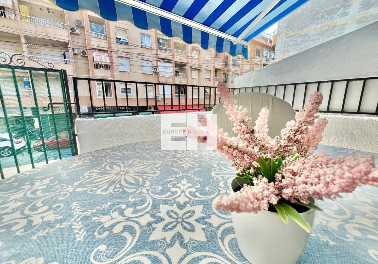 Segunda mano - Apartamento  - Torrevieja - Playa de los Locos