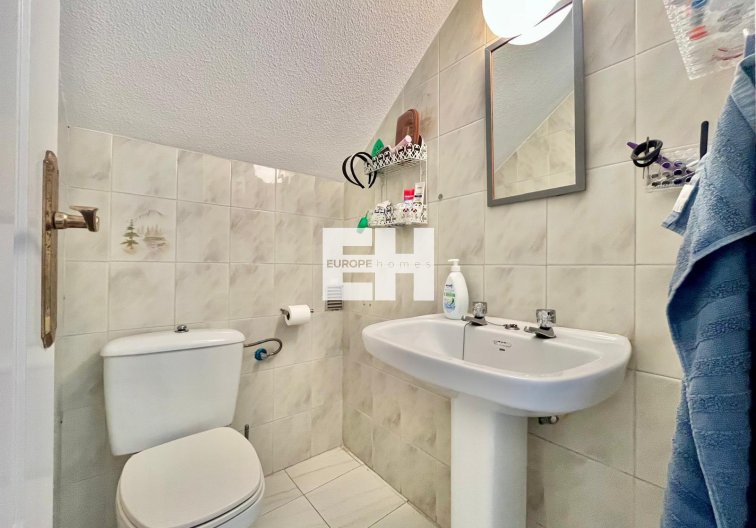 Segunda mano - Apartamento  - Torrevieja - Playa de los Locos