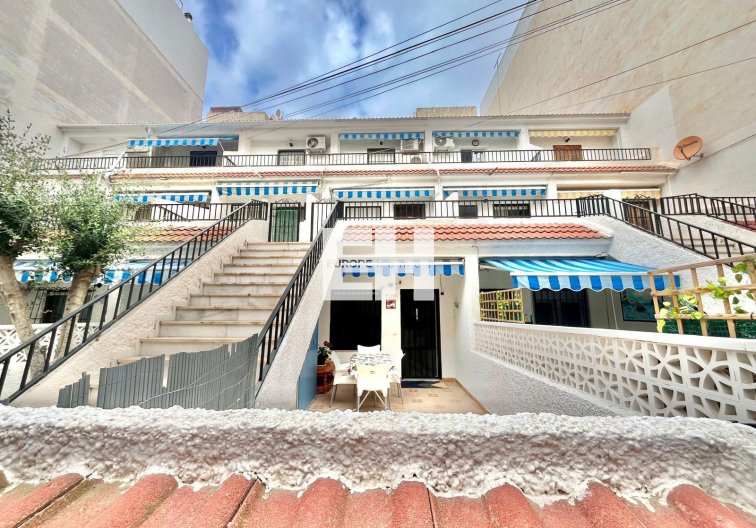 Segunda mano - Apartamento  - Torrevieja - Playa de los Locos