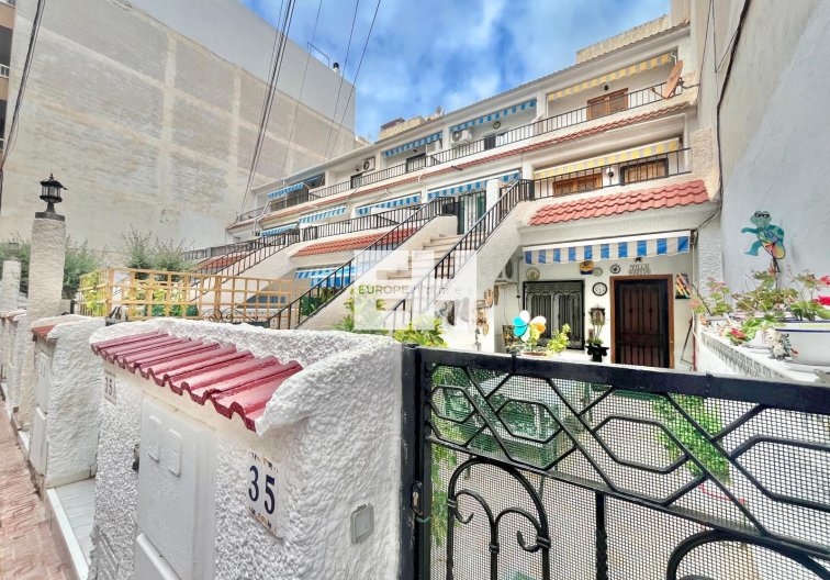 Segunda mano - Apartamento  - Torrevieja - Playa de los Locos