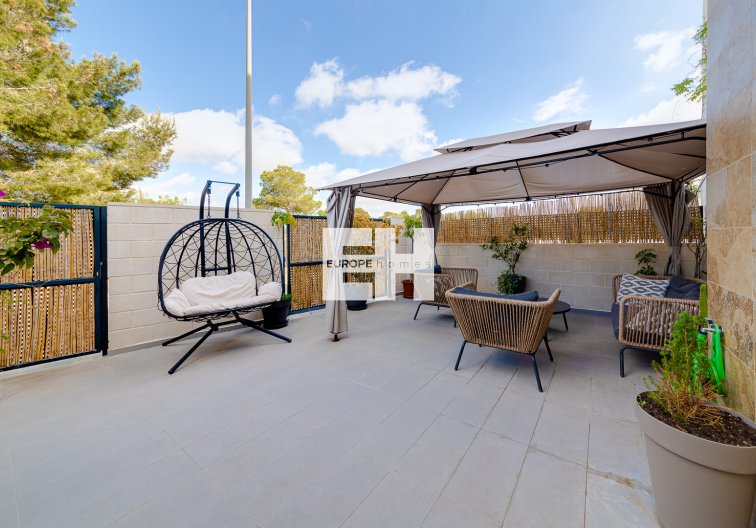 Segunda mano - villa - Villamartin - Costa Blanca