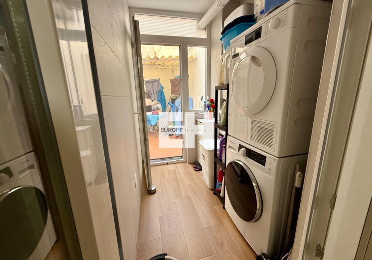 Segunda mano - Apartamento  - Torrevieja - Centro