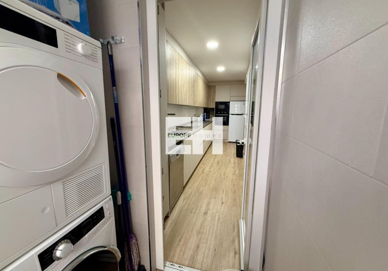 Segunda mano - Apartamento  - Torrevieja - Centro