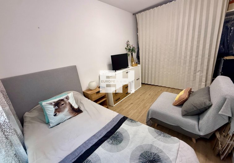 Segunda mano - Apartamento  - Torrevieja - Centro