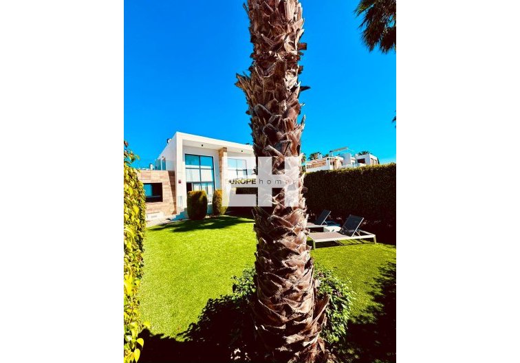 Segunda mano - town house - Orihuela Costa - Villamartín
