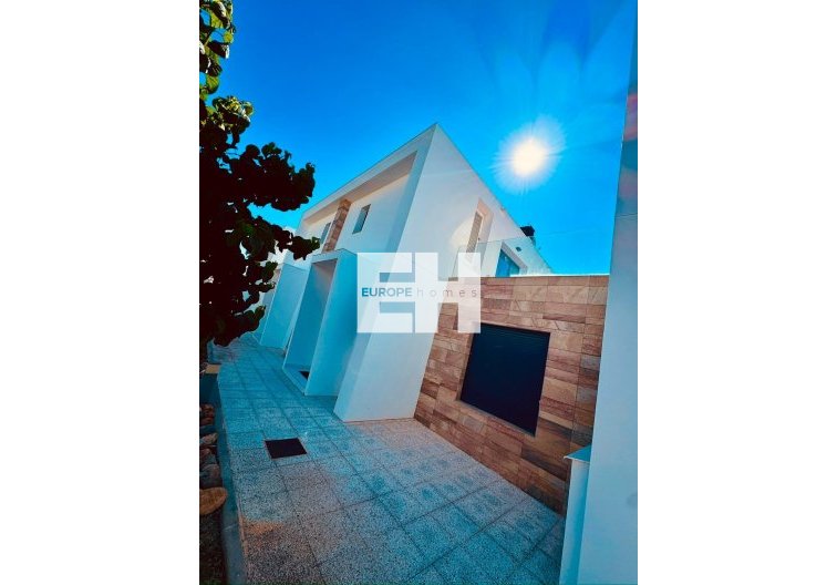 Segunda mano - town house - Orihuela Costa - Villamartín
