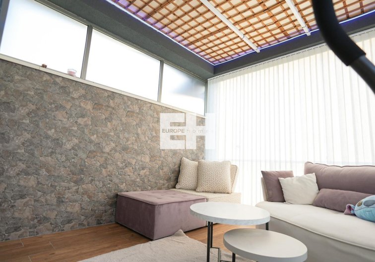 Segunda mano - town house - Torrevieja - Aguas Nuevas