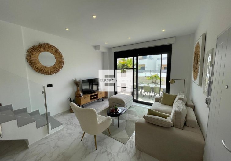 Resale - villa - Benijofar