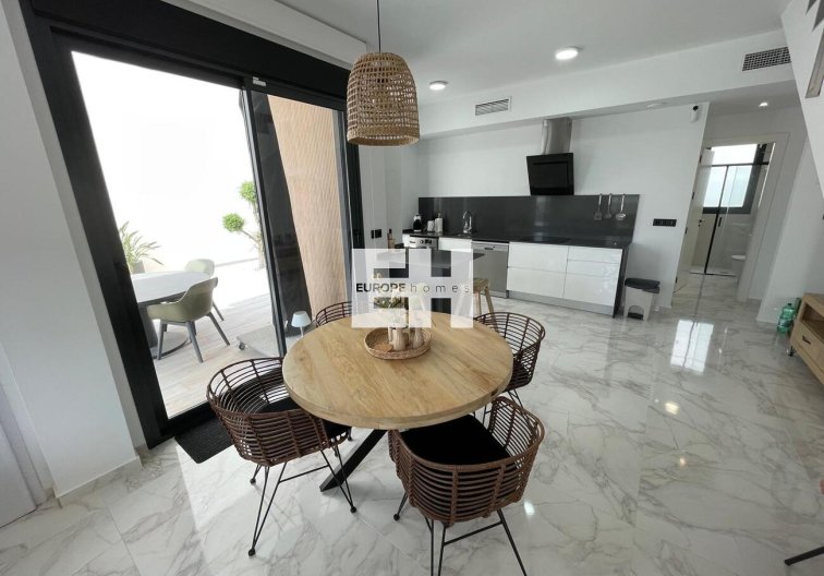 Resale - villa - Benijofar
