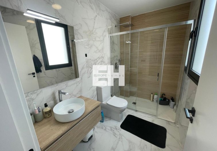 Resale - villa - Benijofar
