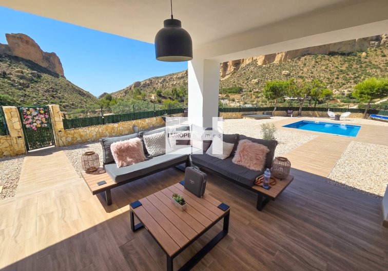 Segunda mano - villa - Crevillent - Inland