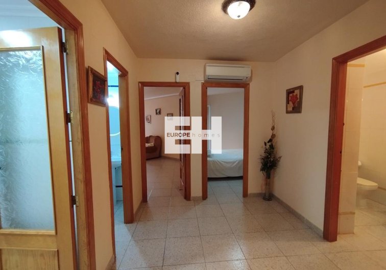 Segunda mano - Apartamento  - Torrevieja - HABANERAS PLAZA SANTA MARIA