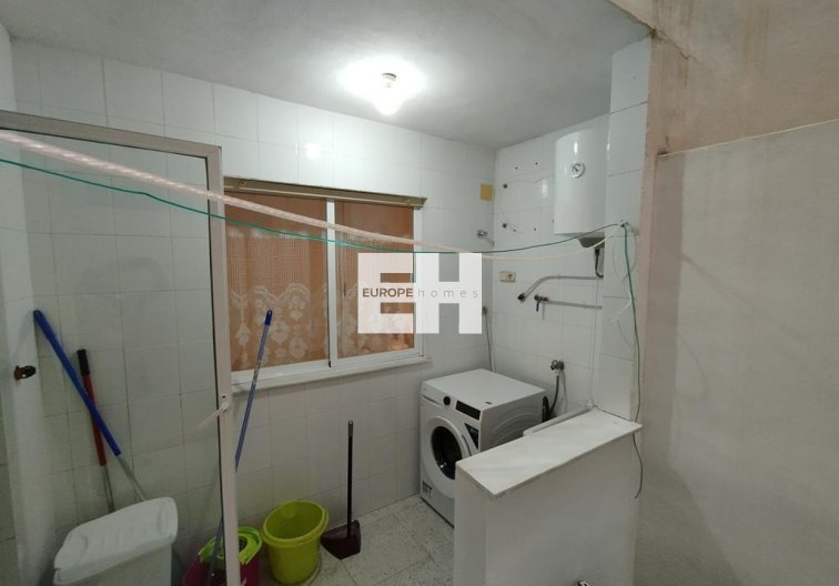 Segunda mano - Apartamento  - Torrevieja - HABANERAS PLAZA SANTA MARIA