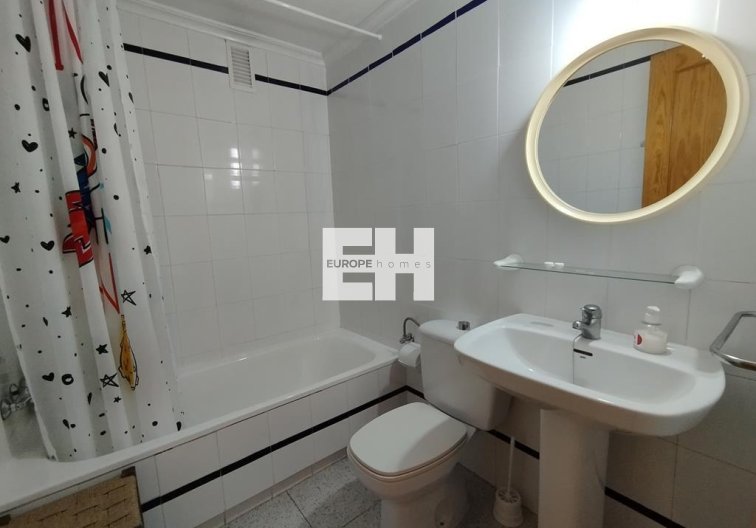 Segunda mano - Apartamento  - Torrevieja - HABANERAS PLAZA SANTA MARIA