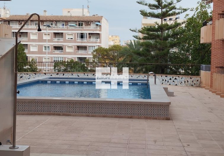 Segunda mano - Apartamento  - Torrevieja - HABANERAS PLAZA SANTA MARIA