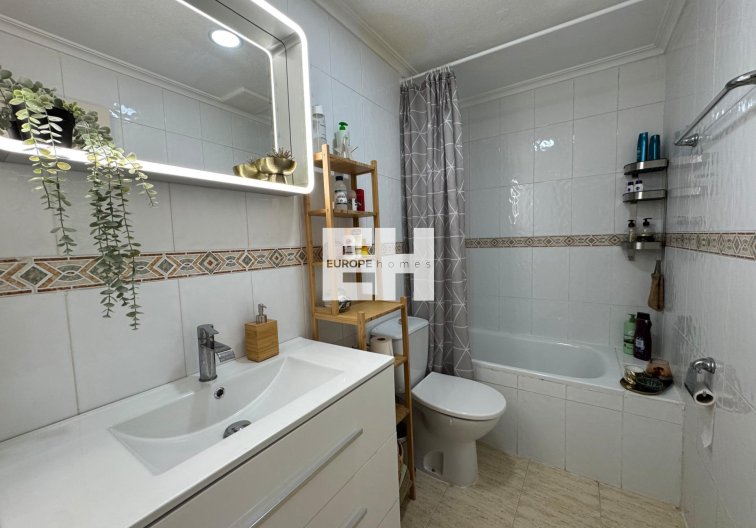 Segunda mano - Bungalow - Torrevieja - La Siesta - El Salado - Torreta