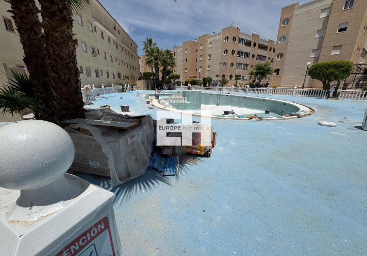 Segunda mano - Bungalow - Torrevieja - La Siesta - El Salado - Torreta