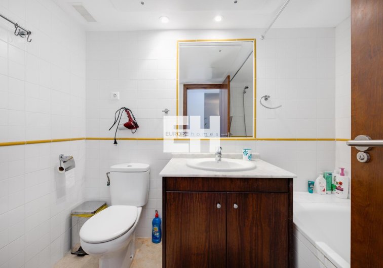Segunda mano - Apartamento  - Torrevieja - Punta Prima