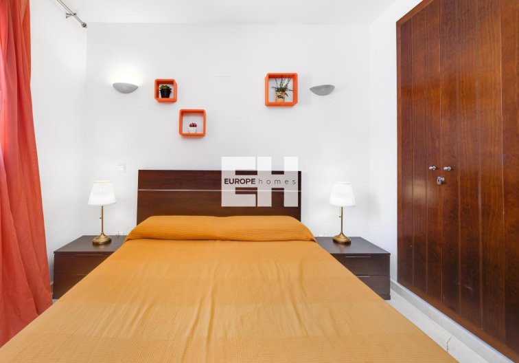 Segunda mano - Apartamento  - Torrevieja - Punta Prima