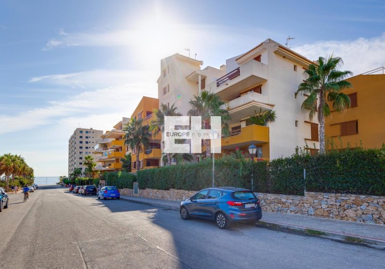 Segunda mano - Apartamento  - Torrevieja - Punta Prima